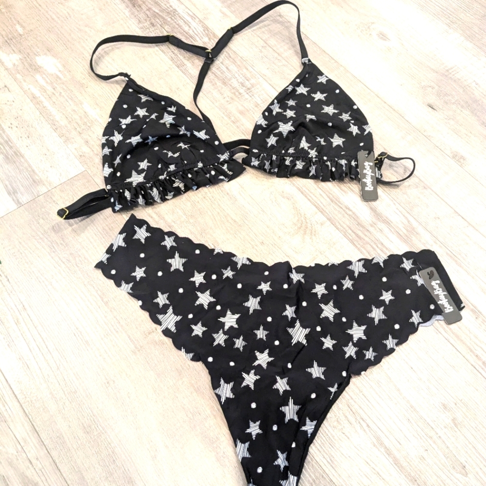 ❤️ NWT Bralette & Thong Set XL "BootayBag" 🖤🤍